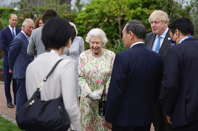 Ratu Elizabeth II menghadiri acara Konferensi Tingkat Tinggi (KTT) G7 di Cornwall, Inggris, pada Jumat (11/6). Foto: Instagram @theroyalfamily