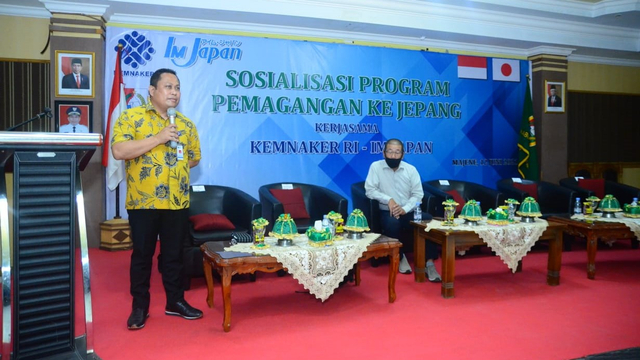 Sosialisasi program pemagangan ke Jepang di Kabupaten Majene, Sulawesi Barat, Sabtu (12/6/2021). Foto: Dok. Humas Pemkab Majene