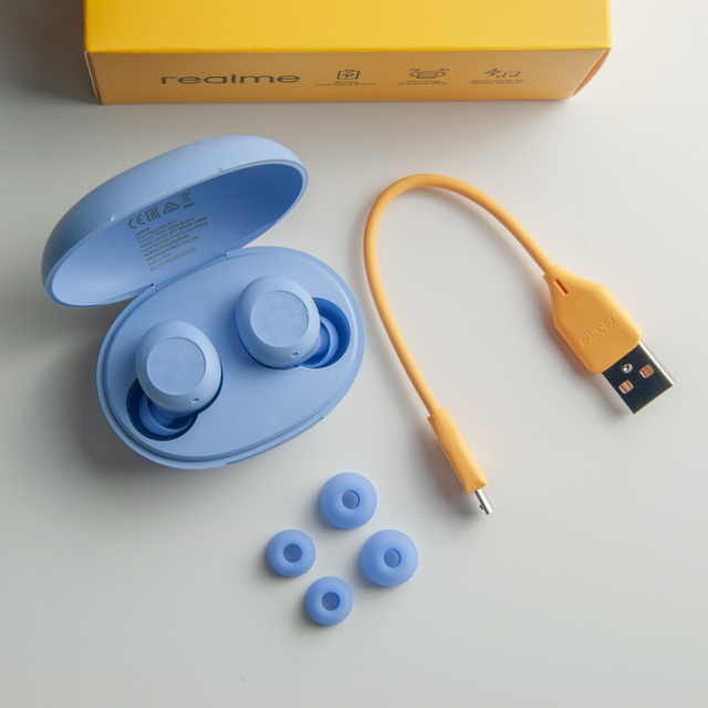 Review realme Buds Q2 dan Wireless 2 Neo: Bass Kencang, Super Fleksibel (320408)