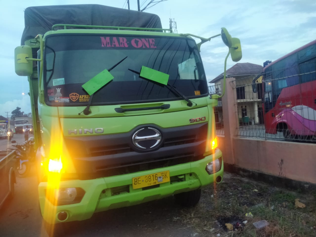 Mahasiswi di Bandar Lampung Tewas Setelah Terseret Truk di Jalan Bypass (2)