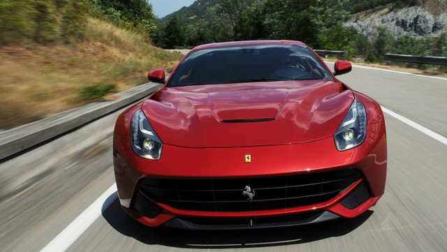 Ferrari F12 Berlinetta 2012-2017. Foto: dok. Auto Express