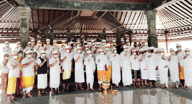 Deklarasi Bali Open Border di Pura Besakih, Karangasem, Bali - IST