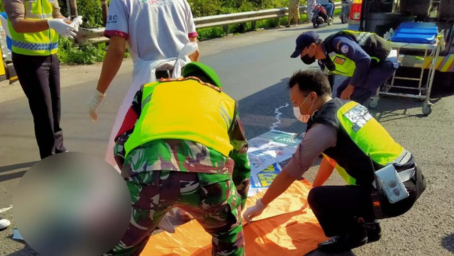 Seorang Santri Asal Sidoarjo Tewas dalam Kecelakaan di Pasuruan