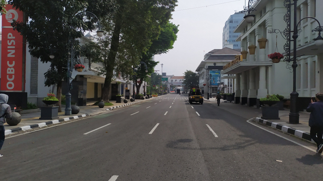 Penutupan Ruas Jalan di Kota Bandung pada Akhir Pekan. Foto: Rachmadi Rasyad/kumparan