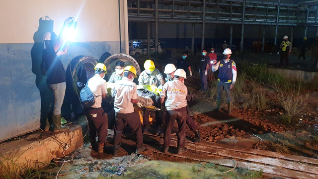 5 Pekerja Tewas Usai Tanki Timbun Biodiesel PT Sari Dumai Oleo Terbakar (663819)