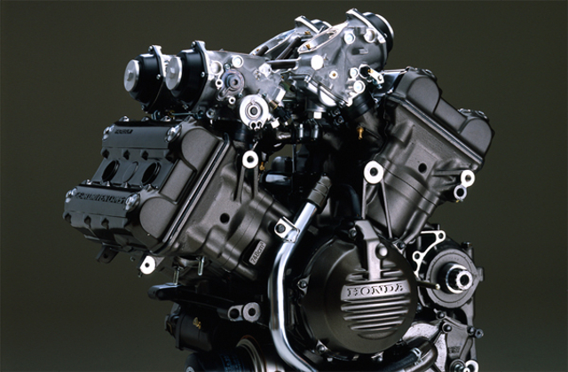 Jegal Ducati, Honda Siapkan Moge Bermesin V4 di 2023, Apa Modelnya? (580257)