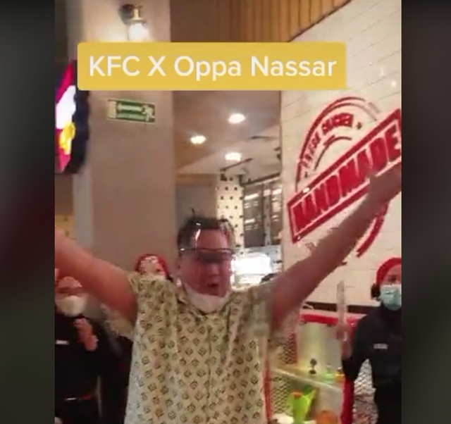 Kolaborasi antara KFC dan Nassar menghadirkan menu 'Nassar Meal'. Source : TikTok/@king_nassar
