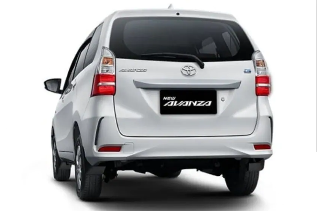 5 Perbedaan Toyota Avanza Tipe E dan Transmover yang Belum Kamu Tahu (47491)