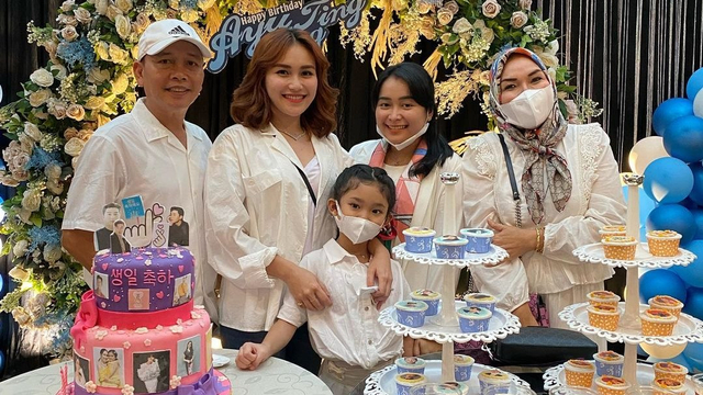 Orang Tua Ayu Ting Ting Dinilai Arogan saat Hadapi Hater, Ini Kata Hotman Paris (75402)