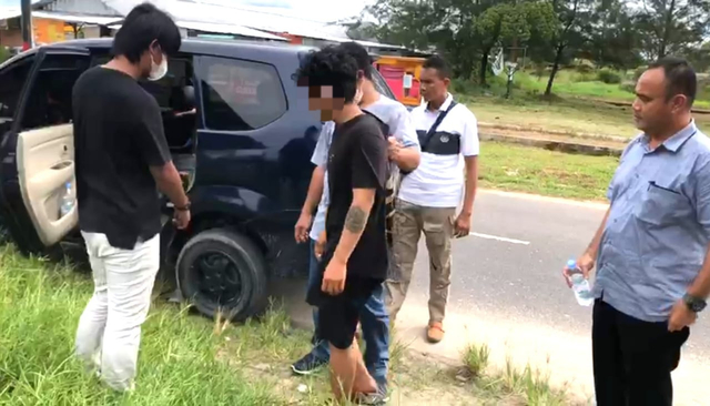 RT (tato ditangan) saat ditangkap tim kalong Polres Pangkalpinang.