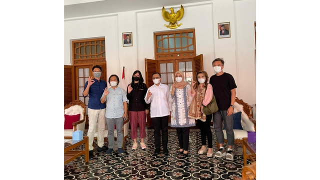 Mau Kita semua Bertahan? Ayo Kita Semua Pakai Masker Dong