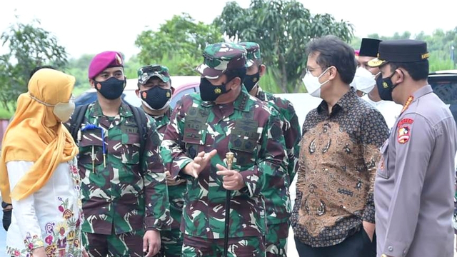 Panglima TNI Perintahkan Polisi dan Tentara Data Warga Depok yang Positif Corona (346243)