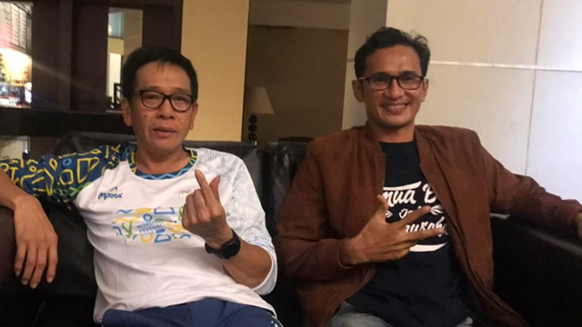 Bupati Pulau Morotai Benny Laos bersama Ketua DPW Gekrafs Malut Imran Guricci saat pertemuan di Sahid Bella Hotel Ternate, untuk membahas kesiapan pelantikan DPW Gekrafs. Foto: Istimewa