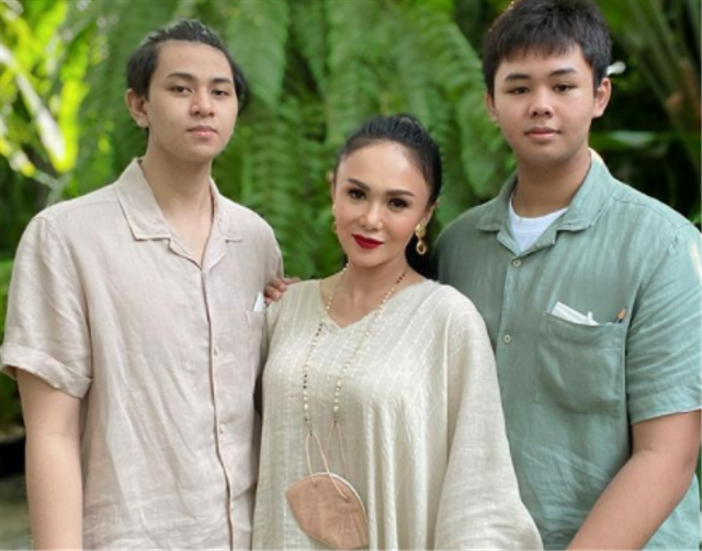 Akui Temani Anaknya Nonton Film Porno, Yuni Shara: Buat Sex Education (544914)