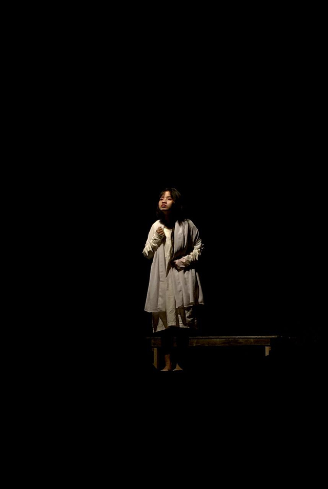 Pementasan teater monolog Lara. Foto: Try Saskya/Hi!Pontianak