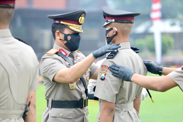 Kapolda Lantik 631 Bintara Remaja di SPN Polda Jatim