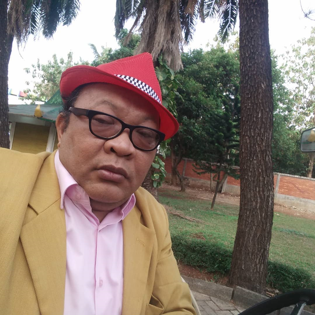 Edy Oglek Meninggal Dunia (248337)