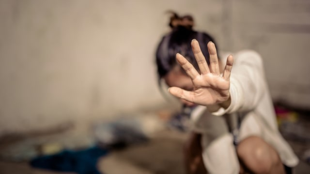Ilustrasi kekerasan seksual terhadap anak. Foto: Shutterstock