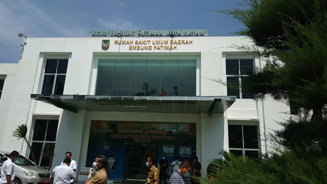 Rumah Sakit Umum Daerah Embung Fatimah, Batam. Foto: Zalfirega/kepripedia.com