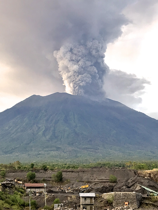 Hubungan Gunung Api Agung dan Pura Besakih dari Waktu ke Waktu (139038)