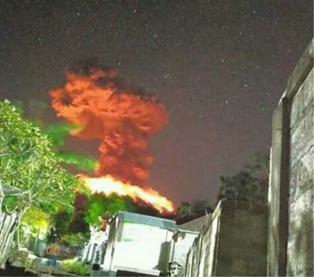 Hubungan Gunung Api Agung dan Pura Besakih dari Waktu ke Waktu (139039)