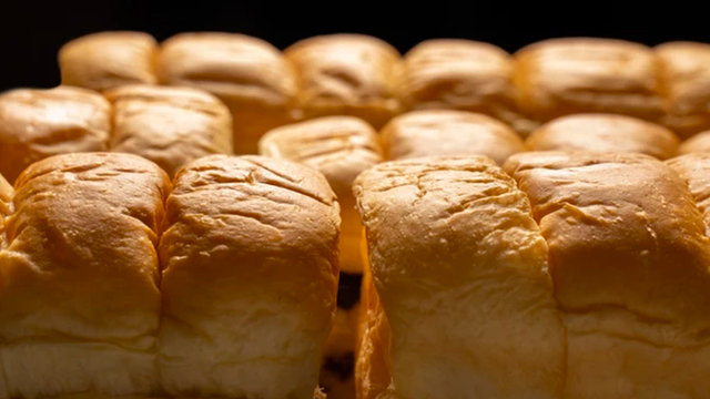 Roti Gembong konon dibikin sejak Kerajaan Kutai Kartanegara berdiri ratusan tahun yang lalu. Foto: Istimewa