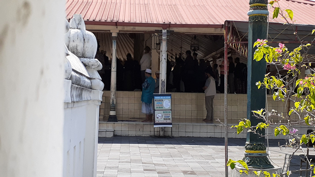 PPKM Darurat: Masjid Kauman DIY Ditutup untuk Umum, Hanya Khusus Jemaah Sekitar (71712)