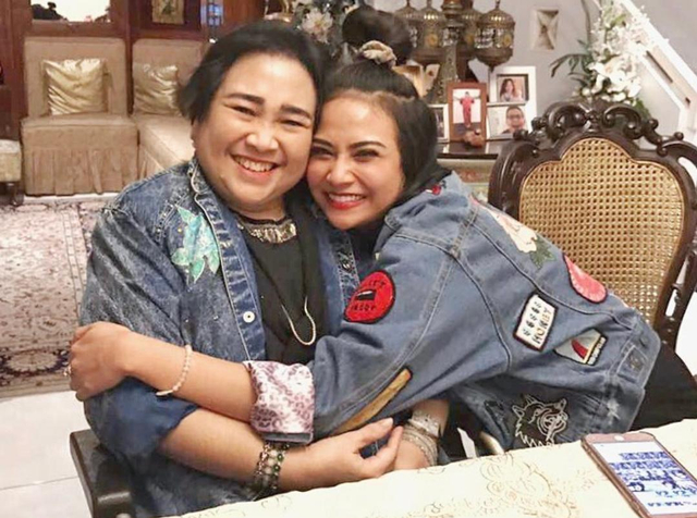 Vanessa Angel Turut Berduka atas Meninggalnya Rachmawati Soekarnoputri (52285)