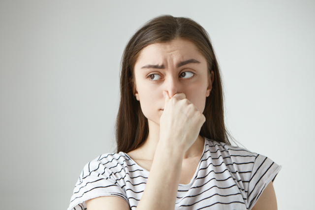 Ilustrasi cara menghilangkan bau mulut. Foto: Freepik