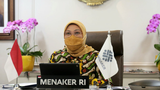 Menaker Minta Perusahaan-Pekerja Patuhi PPKM Darurat, Cegah Klaster Perkantoran (9652)