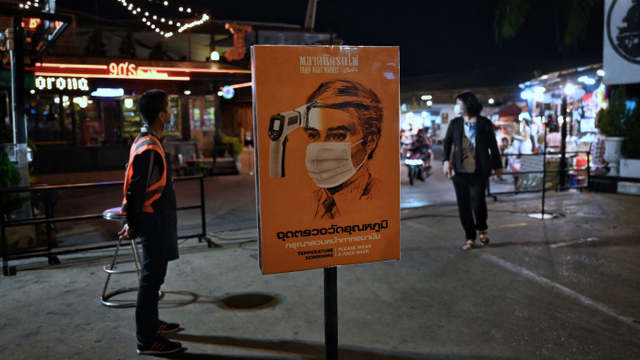 Train Night Market Ratchada Bangkok Akan Tutup Permanen? (671925)