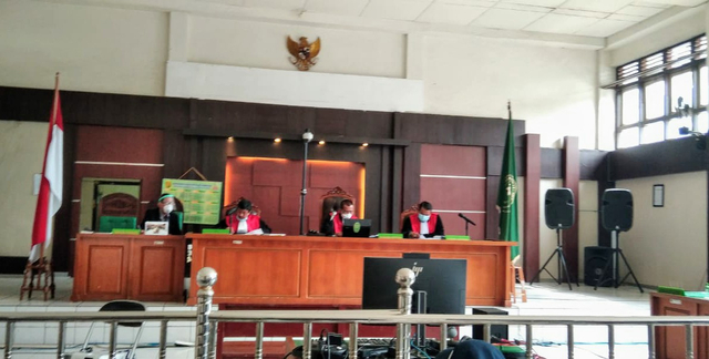 Bupati Muara Enim Non Aktif, Juarsah, Didakwa Terima Suap Rp 2,5 Miliar (779038)