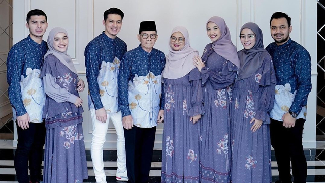Irwansyah bersama keluarganya. Foto: Instagram @irwansyah_15