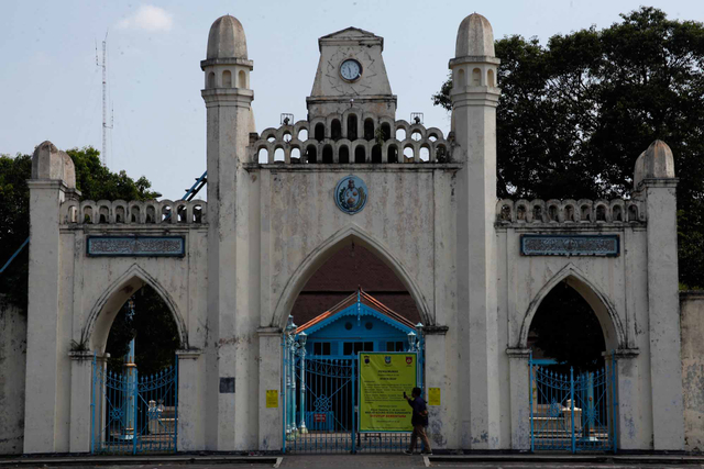 Foto: Salat Jumat Ditiadakan saat PPKM Darurat (64334)