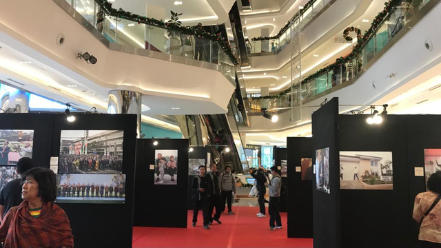 Pameran Foto "Membangun Indonesia" 17/11/19 (Sumber : Dokumentasi penulis).
