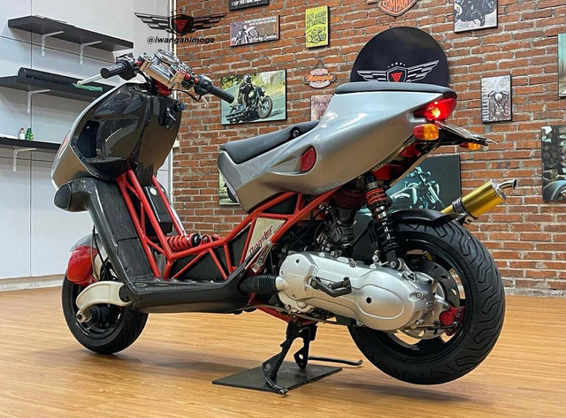 Cuma Ada 3 Unit di Indonesia, Italjet Dragster Lawas Ini Dijual Rp 140 Juta (391974)