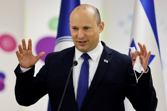 Perdana Menteri Israel Naftali Bennett. Foto: Amir Cohen/REUTERS