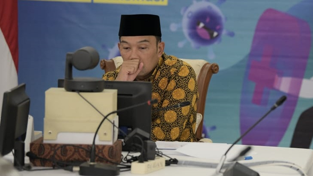 Gubernur Jawa Barat Ridwan Kamil saat konferensi pers virtual. Foto: Pemprov Jawa Barat