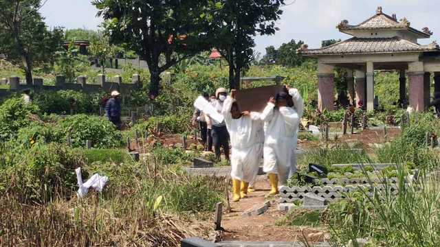 5 Berita Populer: Luhut soal Perpanjangan PPKM Darurat; Corona RI Pecah Rekor (4462)