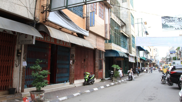 Cerita Pedagang Kain di Medan Diimbau Tutup karena PPKM: Kami Mau Makan Apa? (246065)
