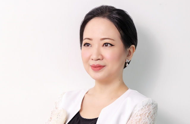 Role Model: Silvia Yohana, GM of Active Cosmetic Division L’Oreal Indonesia (2029)