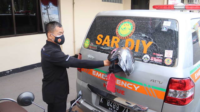 Motif Pria di Bantul Rusak Ambulans Milik SAR DIY: Termakan Hoaks Medsos (1062758)