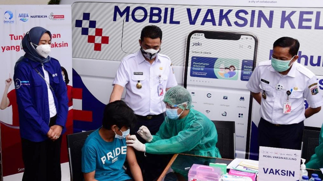 Kabar Baik Corona: Vaksinasi di Jakarta Ampuh; Bantuan Subsidi Upah Bagi Pekerja (43188)