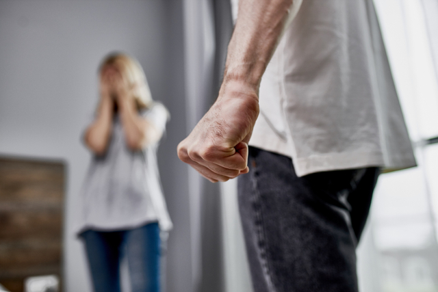 Ilustrasi kekerasan dalam rumah tangga.  Foto: Shutterstock