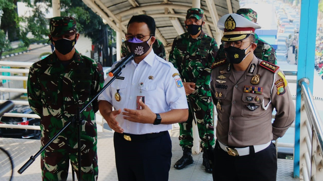 Penerapan PPKM Level 3-4 di Berbagai Daerah (205269)