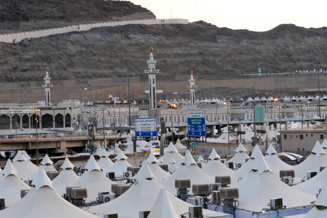 Suasana di Mina jelang pelaksanaan Haji 2021 di Mekah, Arab Saudi.  Foto: Ahmed Yousri/REUTERS