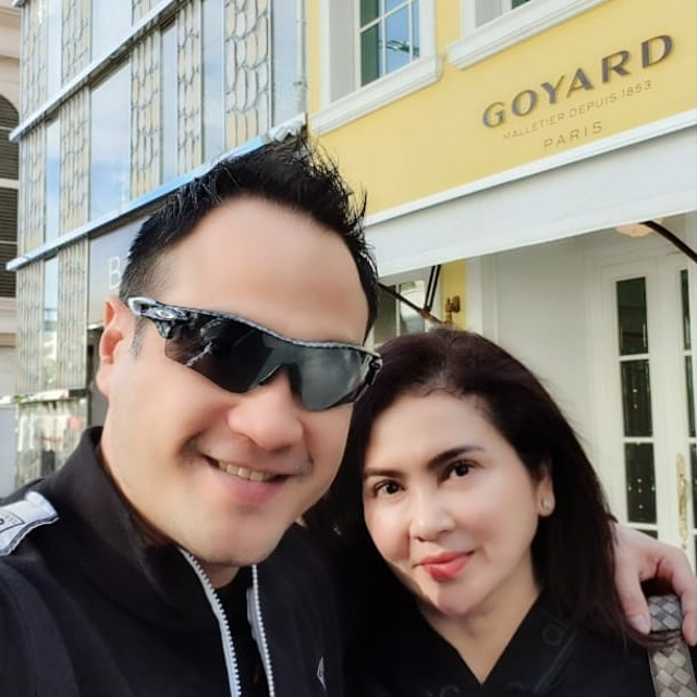 Ferry Irawan digugat cerai istri. Foto: Instagram/@angginovitaofficial