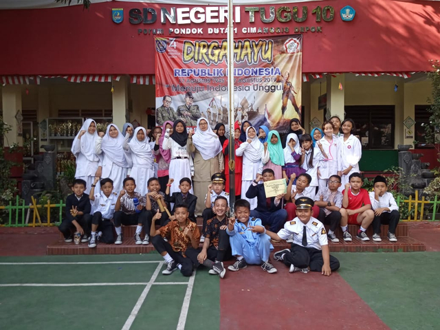 Ibu dengan anak-anak bangsa (dok : pribadi)