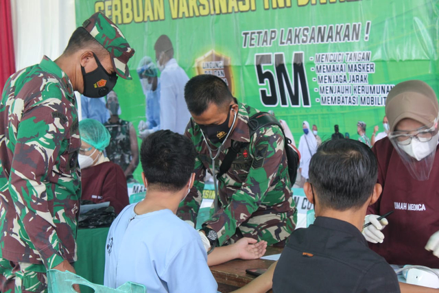 Dandim 0413/Bangka Minta Warga Patuhi Prokes COVID-19 (565694)