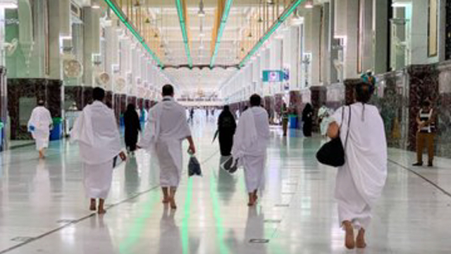 Jemaah Haji 2021 Mulai Berdatangan ke Masjidil Haram, Begini Suasananya (274948)